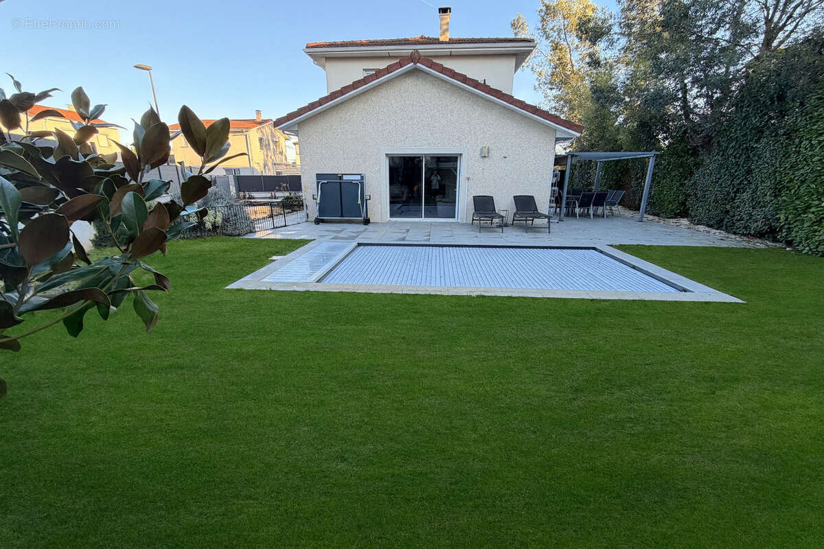 Maison à TIGNIEU-JAMEYZIEU