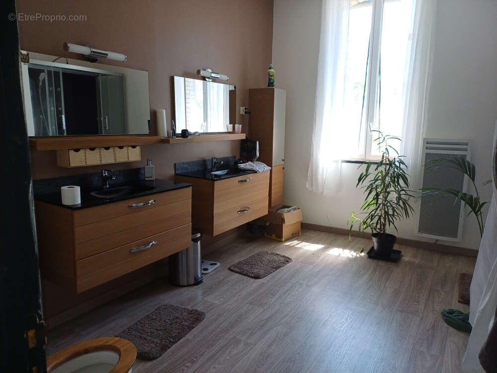 Maison à LARROQUE-TOIRAC