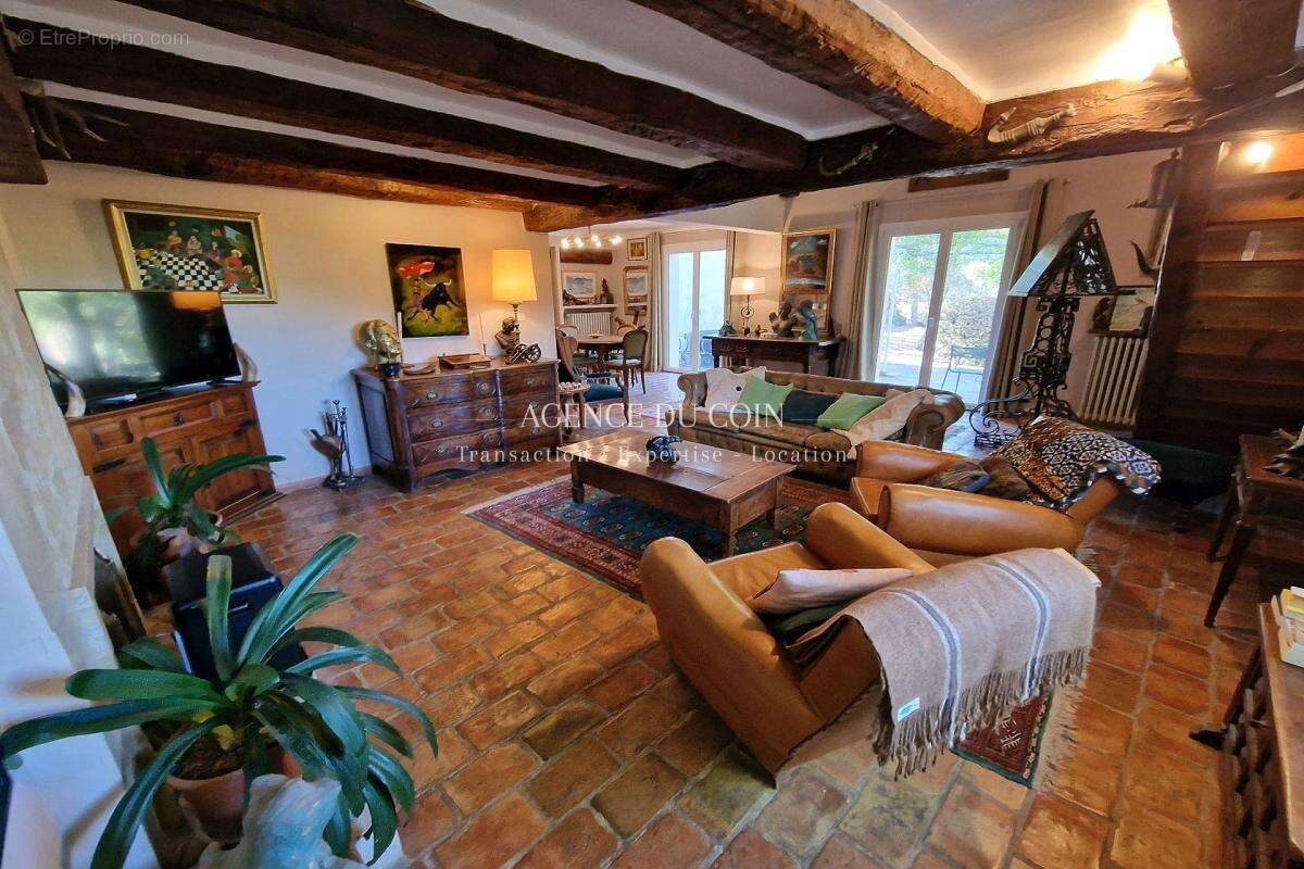 Maison à LA MOTTE