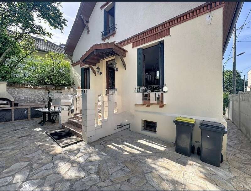 Maison à CHAMPIGNY-SUR-MARNE