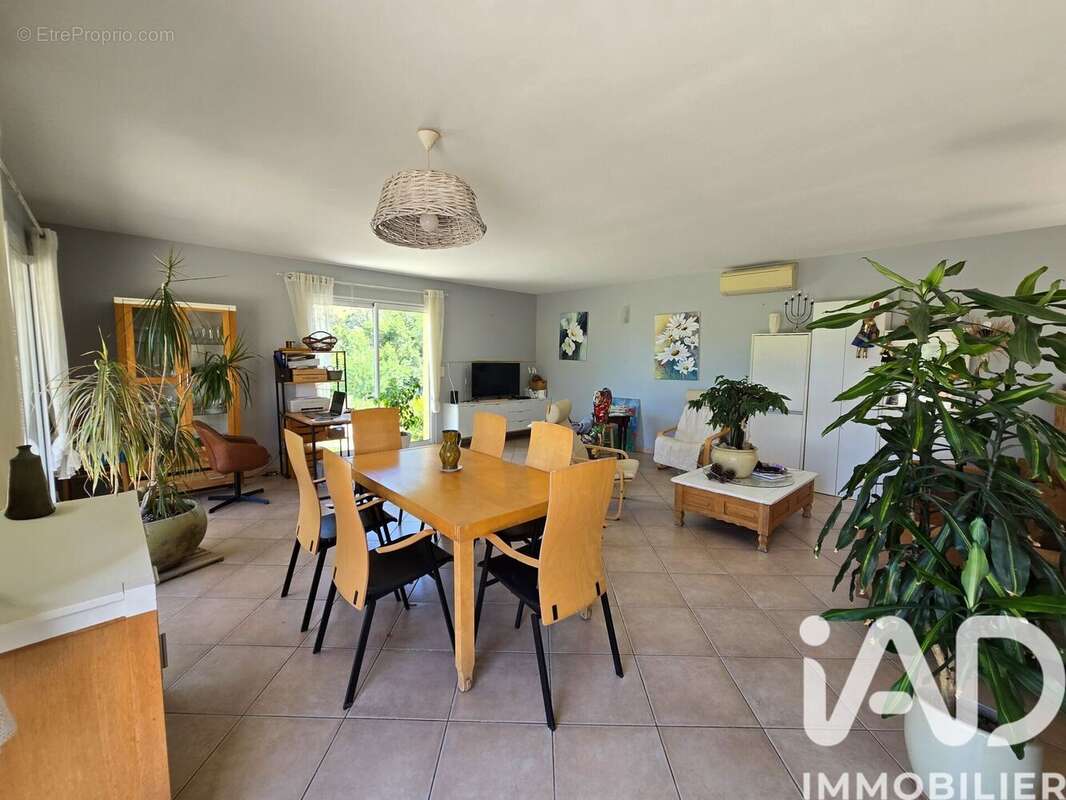 Maison 150 m² à Embres-Et-Castelmaure  - photo 4