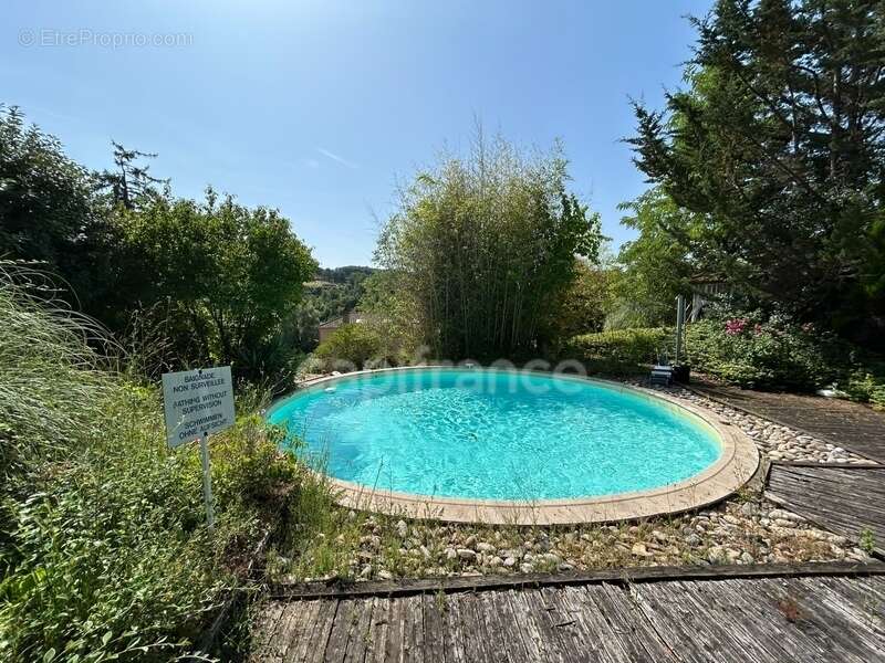 Maison à SAINT-CYPRIEN