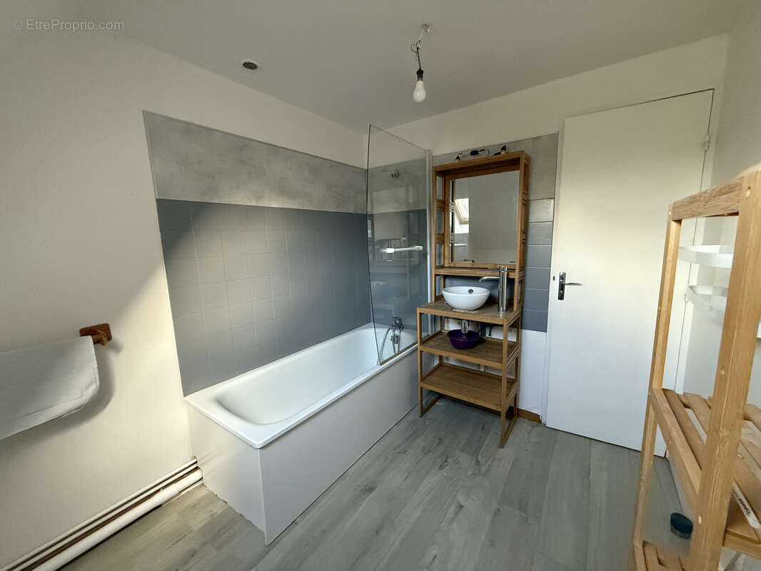 Maison à CANY-BARVILLE