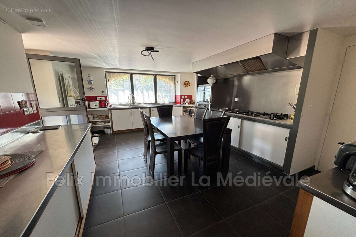 Maison à SARLAT-LA-CANEDA