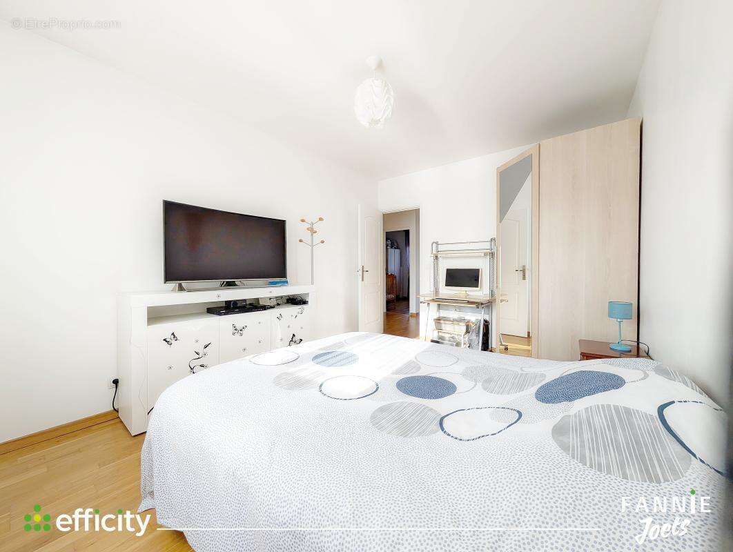 Maison à SAINT-GRATIEN