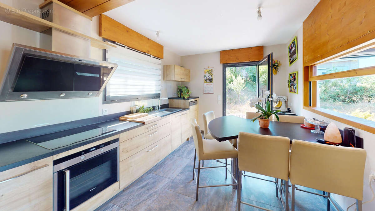 Maison 160 m² à Besancon  - photo 8