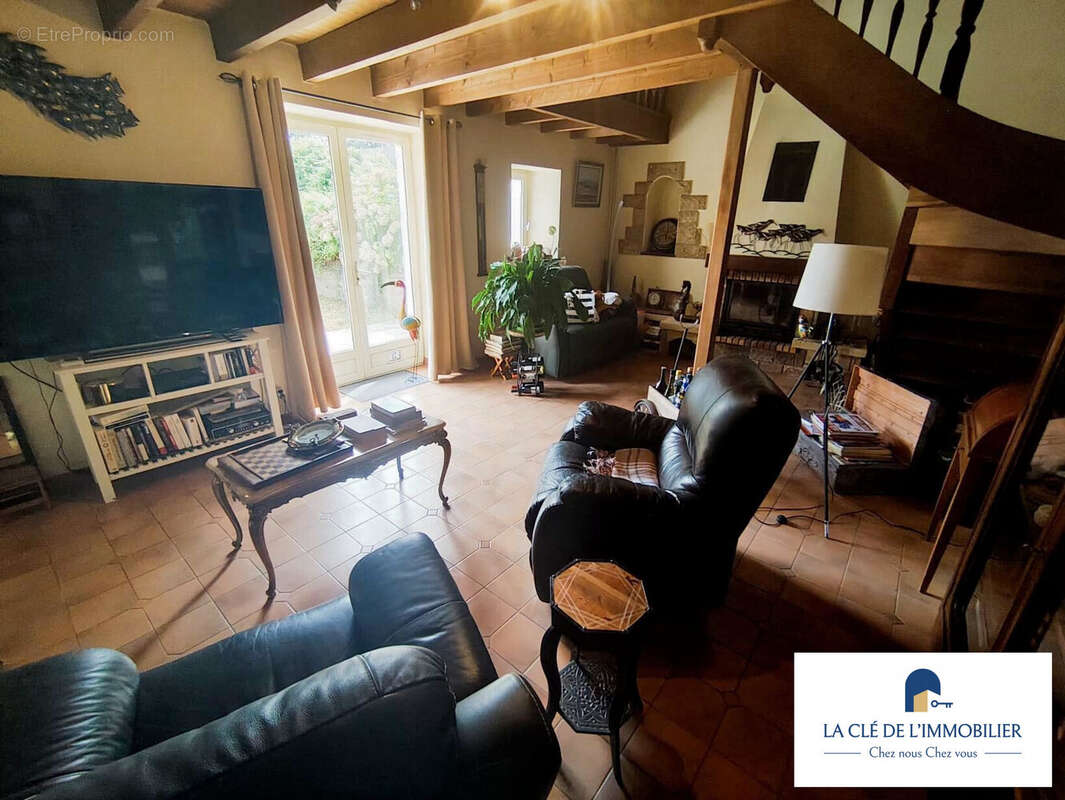 Maison 99 m² à Chateauneuf-Du-Faou  - photo 4