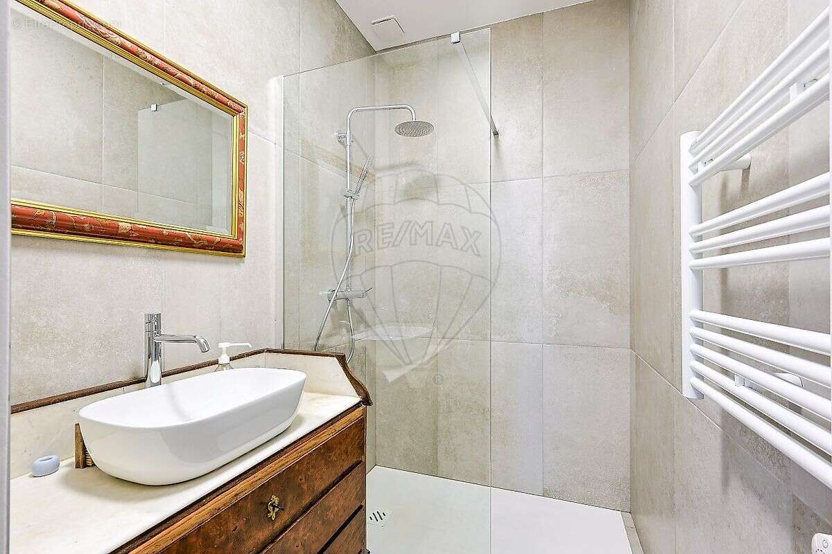 Appartement à MARSEILLE-7E