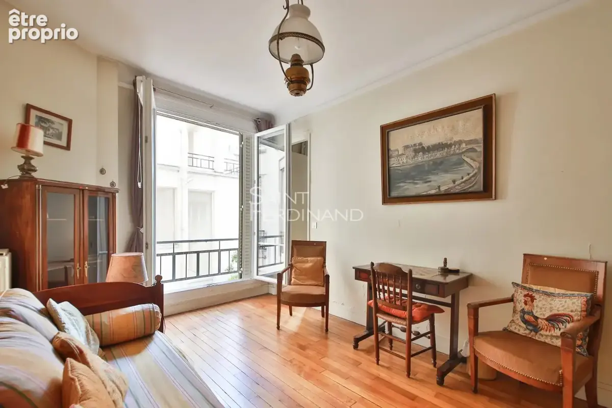 Paris 15. rue du laos/motte picquet - 4 p. traversant - photo 9