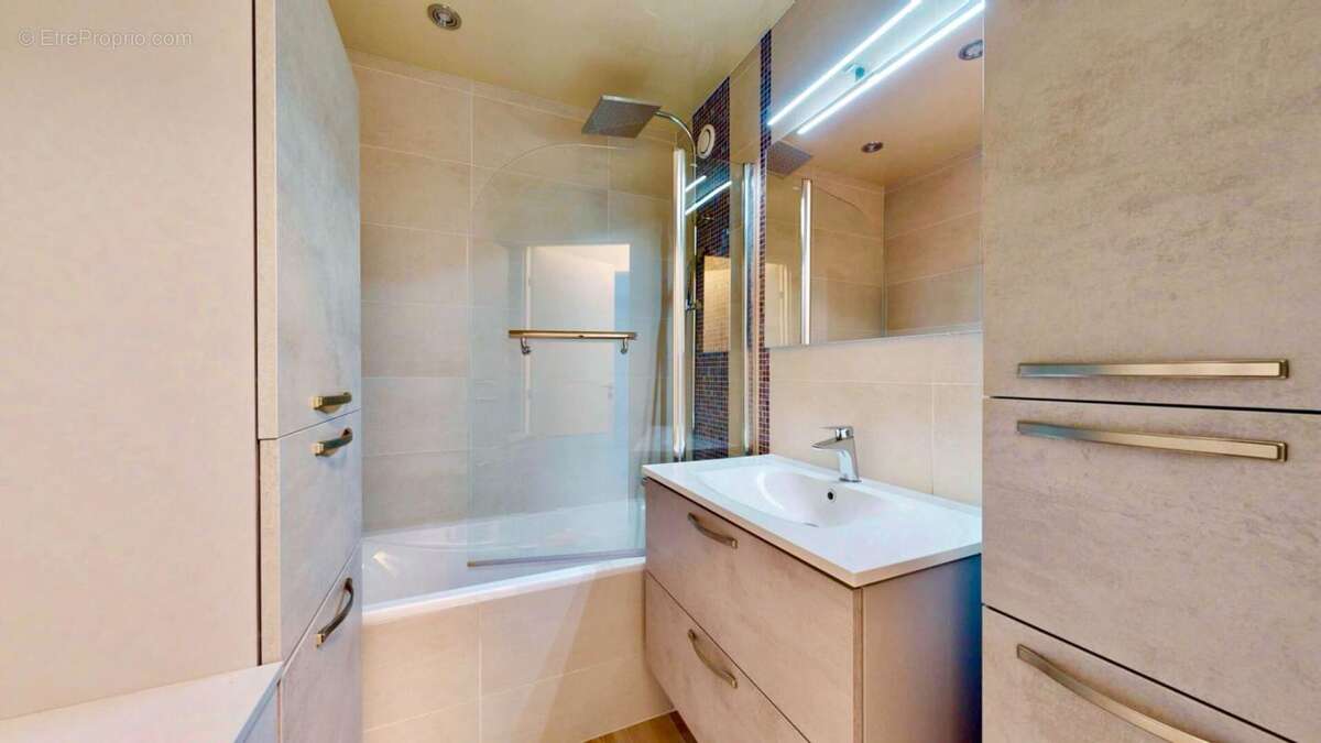 Appartement 3 pièces Maisons-Alfort proche transports et commerces - photo 13