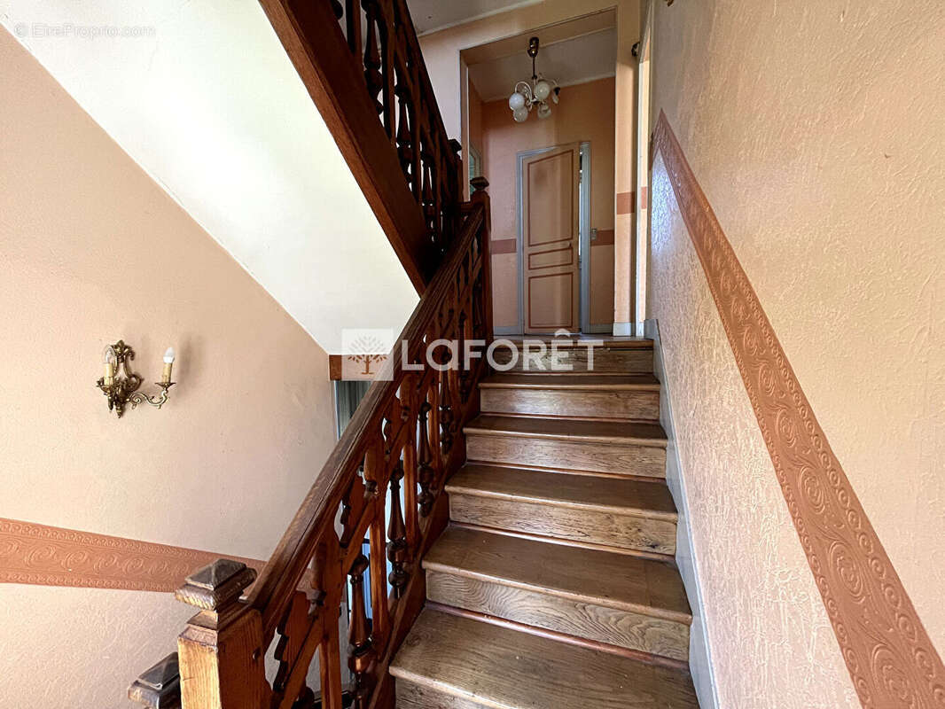 Maison à LES MUREAUX