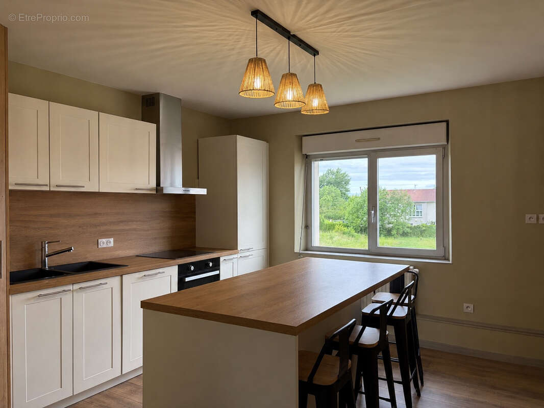 Appartement environ 82 m2 avec 2 chambres à PONTARLIER - photo 3