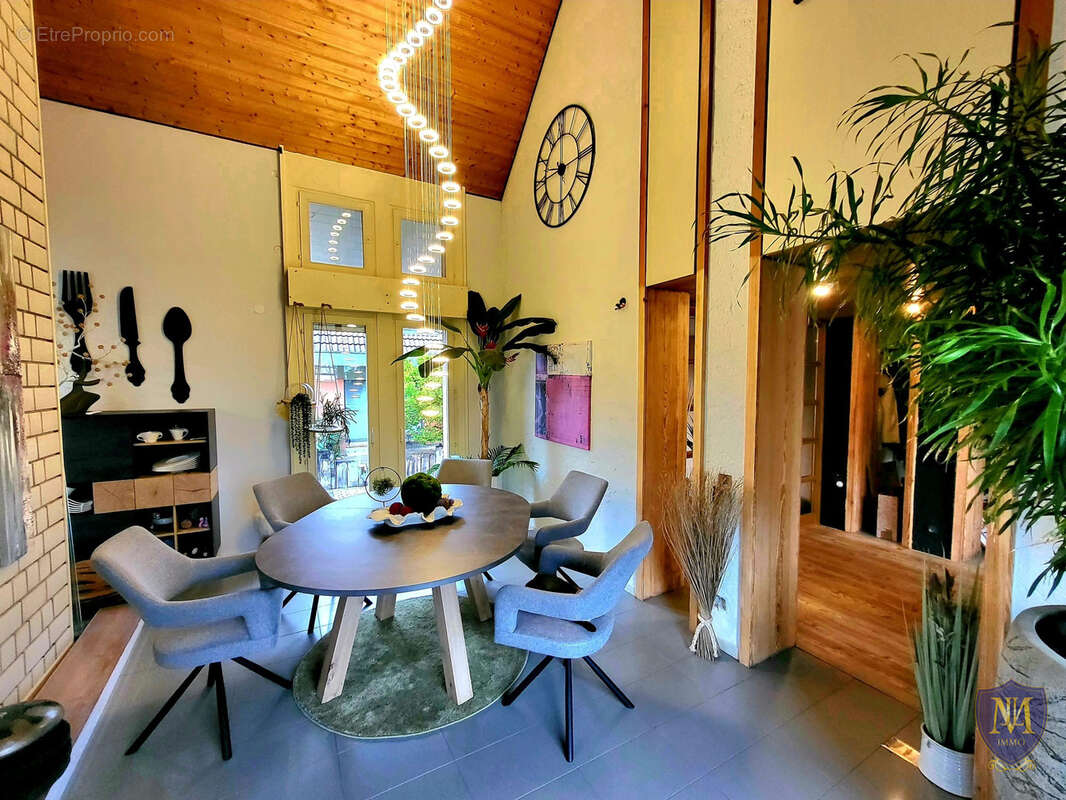 Saint-louis au calme proche frontière avec vue sur la nature magnifique maison d'architecte de 269 m2 - photo 5