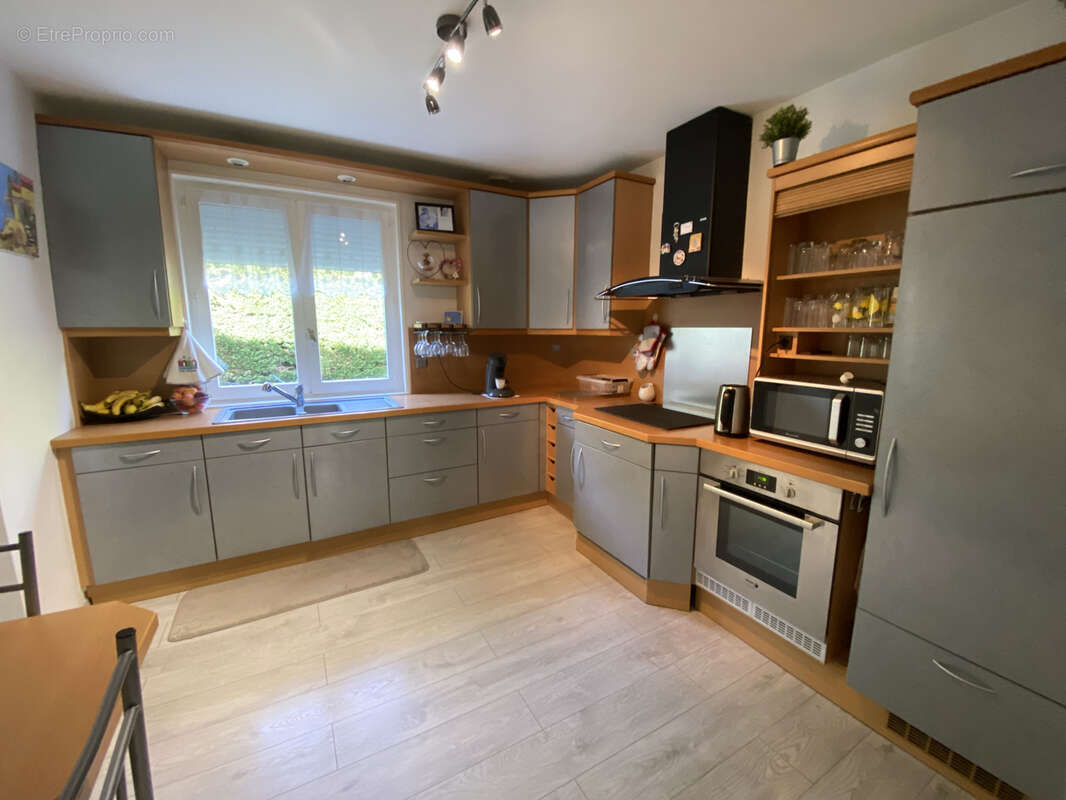 Maison à LA TALAUDIERE