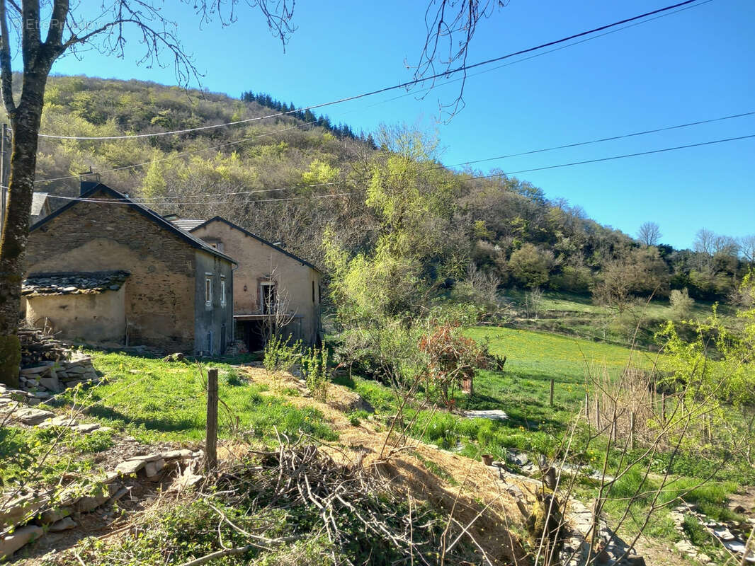 Maison à PEUX-ET-COUFFOULEUX