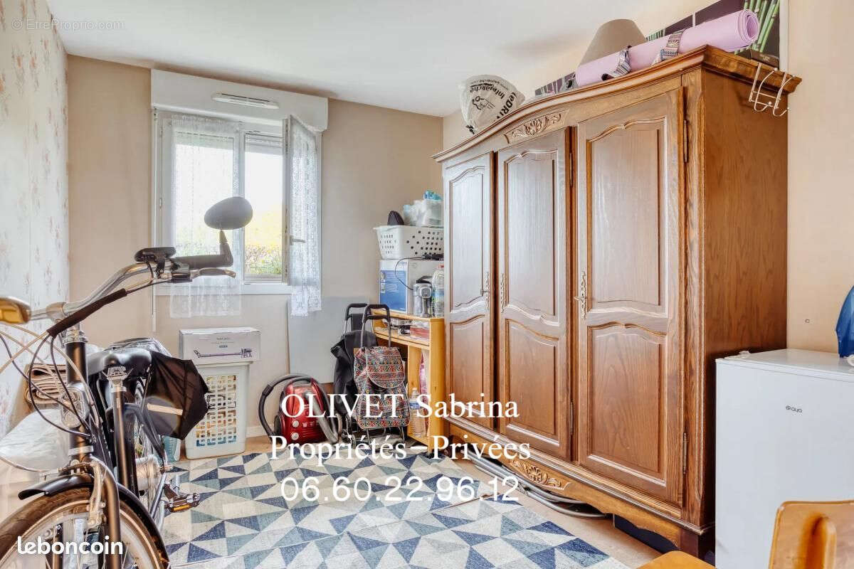 Appartement à VAL-DE-REUIL