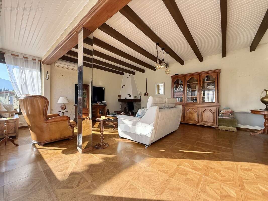 Maison à RODES