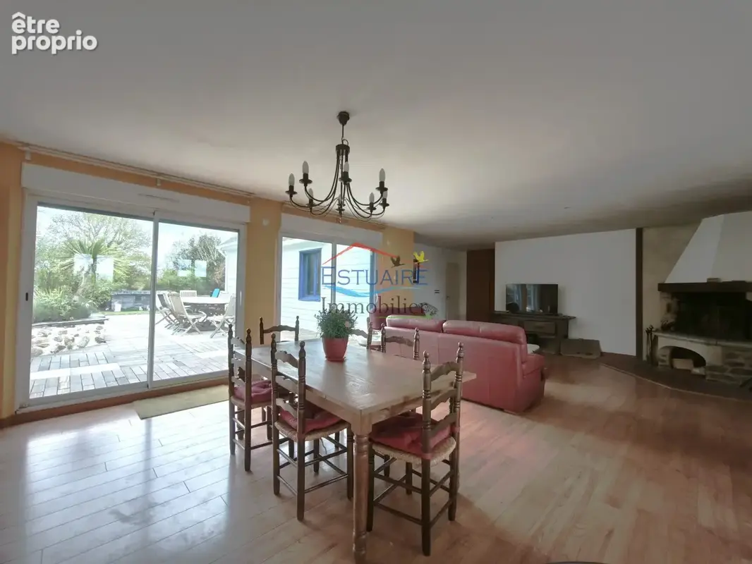 Maison 8 pièces 204 m² à vendre à Pontchateau (44160) - photo 3
