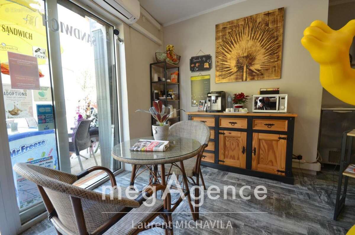 Commerce à PORTIRAGNES