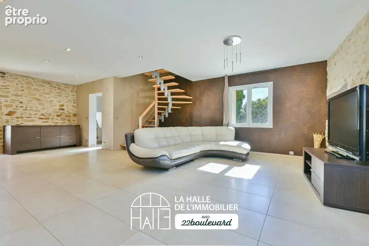 Maison 5 pièces 158 m² à vendre à Ambazac (87240) - photo 3