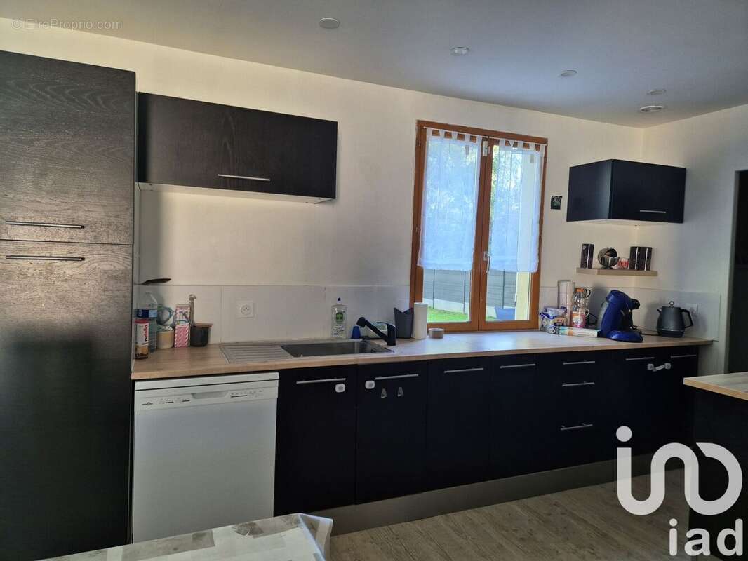 Photo 5 - Maison à CHATENAY-SUR-SEINE