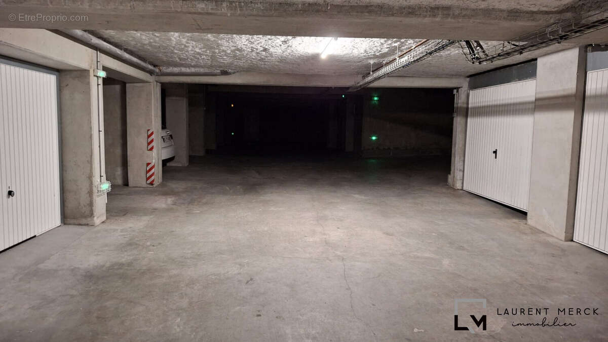 Appartement à LONGUENESSE