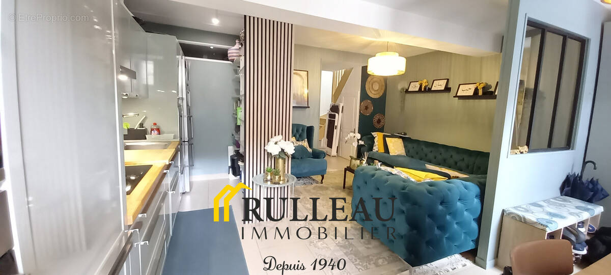 Maison à AMBARES-ET-LAGRAVE