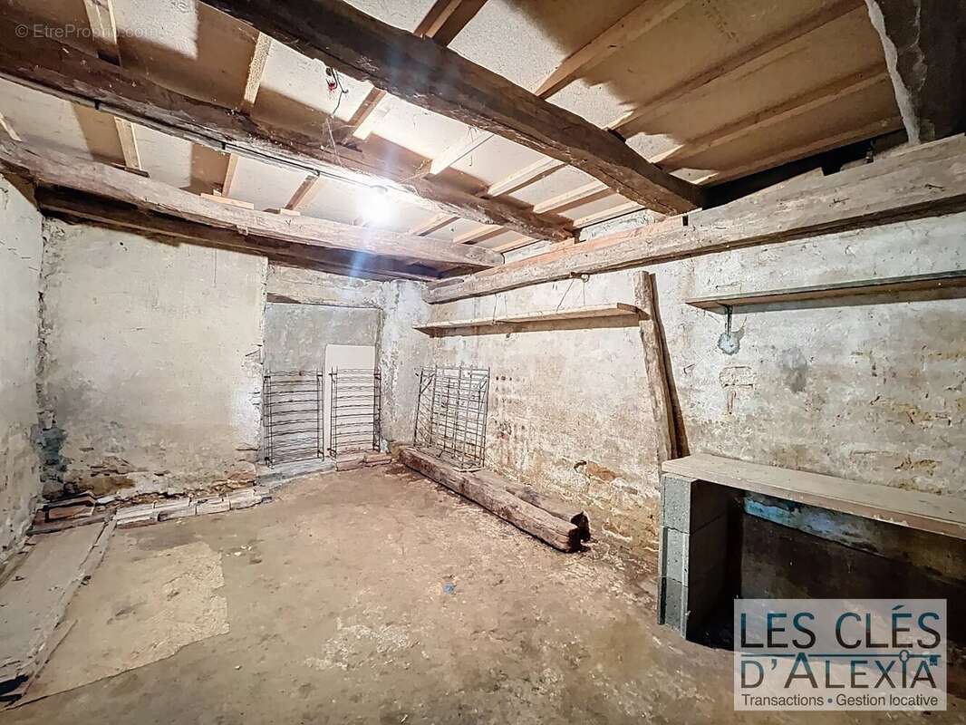 Appartement à JOUDES