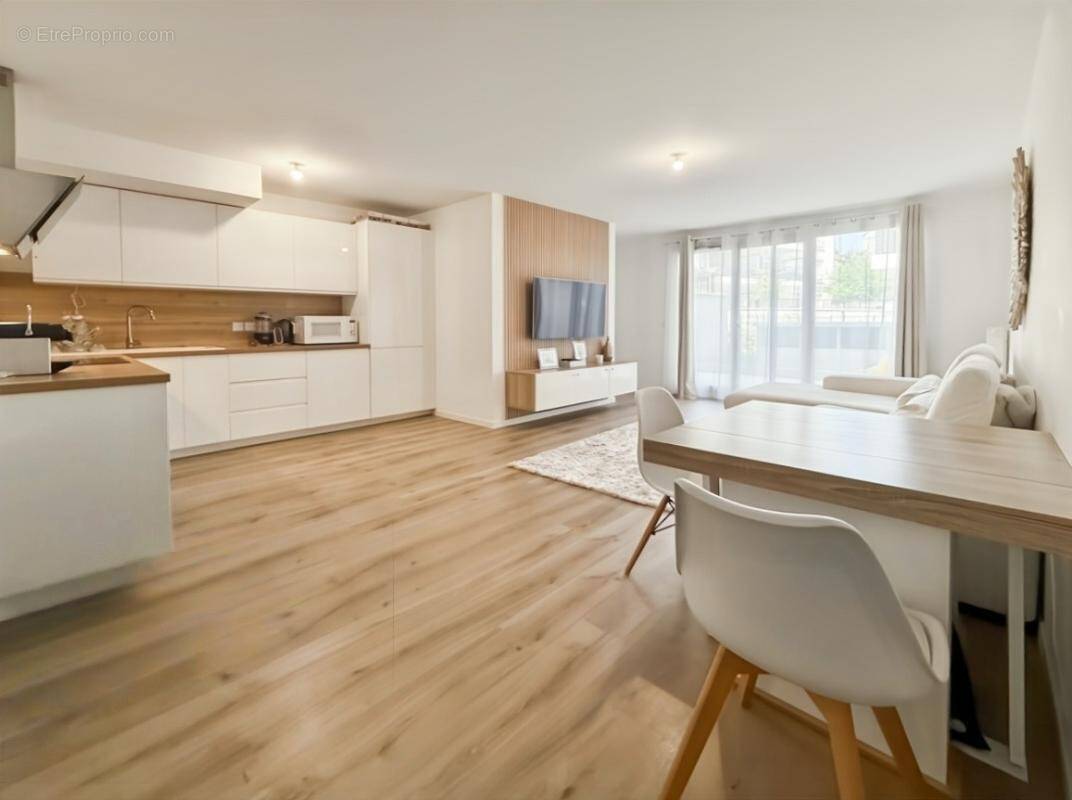 Appartement à BROU-SUR-CHANTEREINE