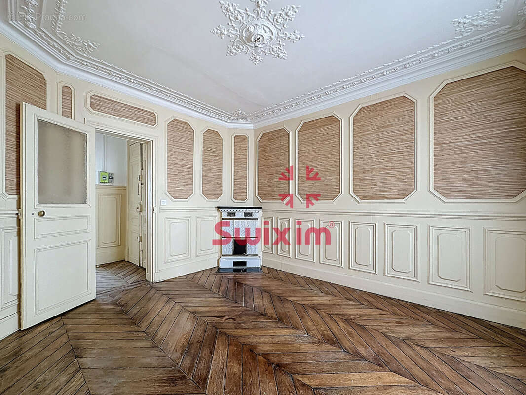 Appartement à PARIS-11E