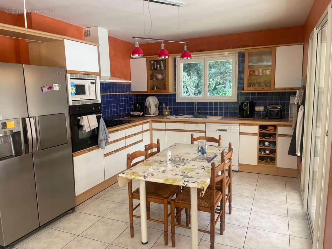 Maison à SAINTE-MARTHE