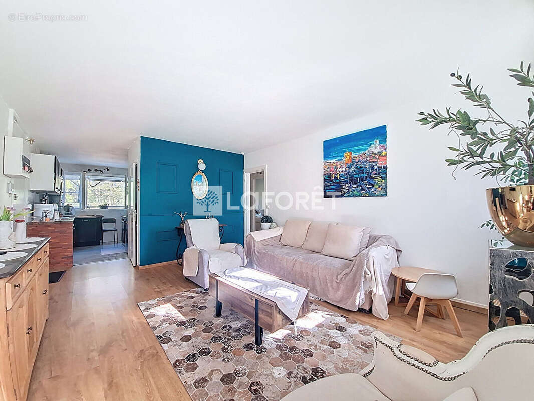 Appartement à VERNEUIL-SUR-SEINE