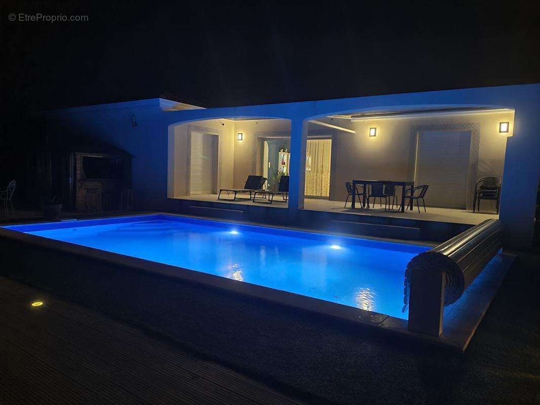 Maison à SAINT-GENIES-DE-FONTEDIT