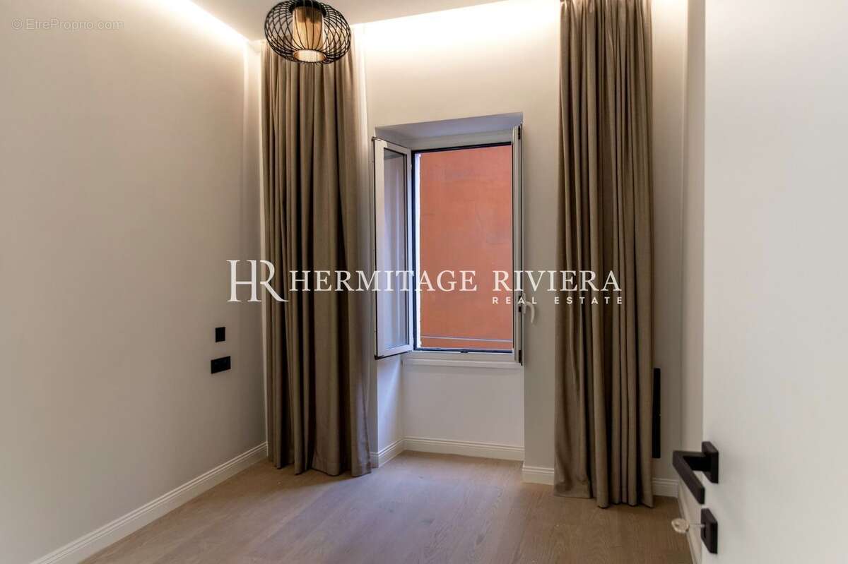 Appartement à VILLEFRANCHE-SUR-MER