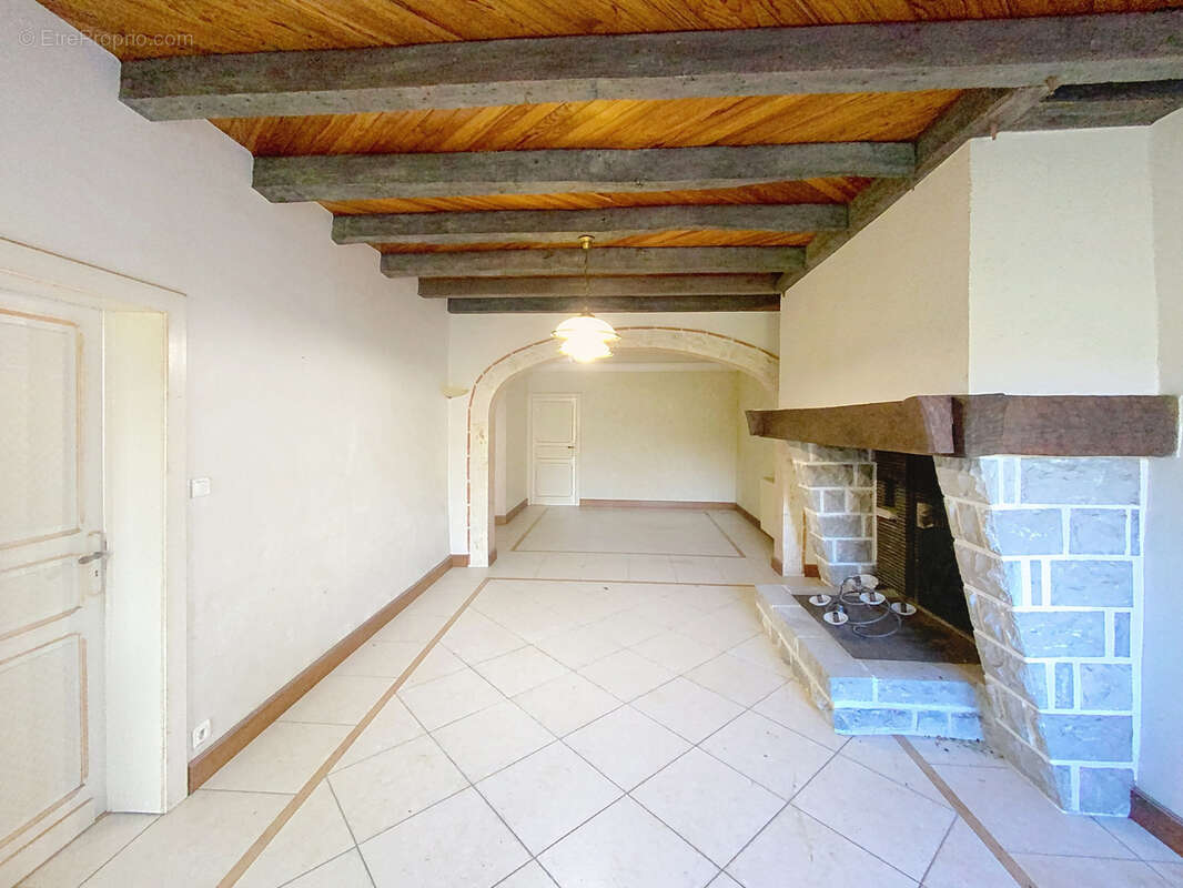 Maison à CASTELNAU-CHALOSSE