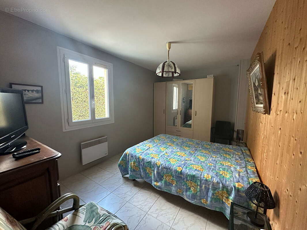 Maison à BOURCEFRANC-LE-CHAPUS