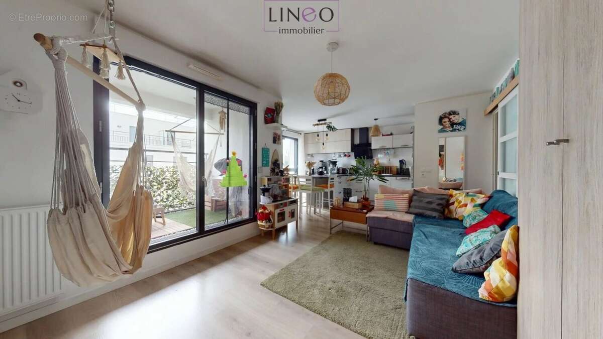 Appartement à THIAIS