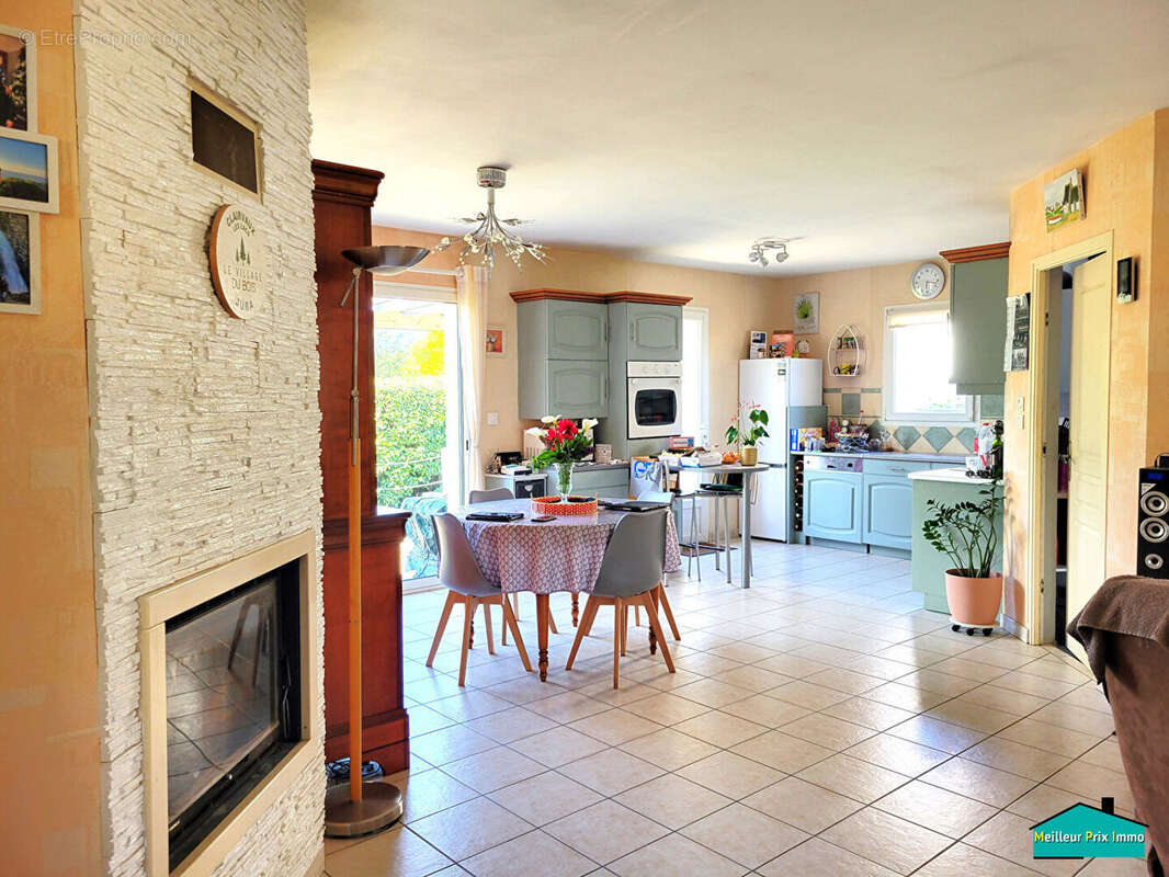 Machecoul saint meme maison 3 chambres - photo 3