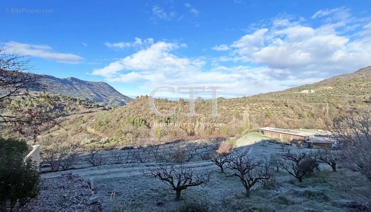 Maison à BUIS-LES-BARONNIES