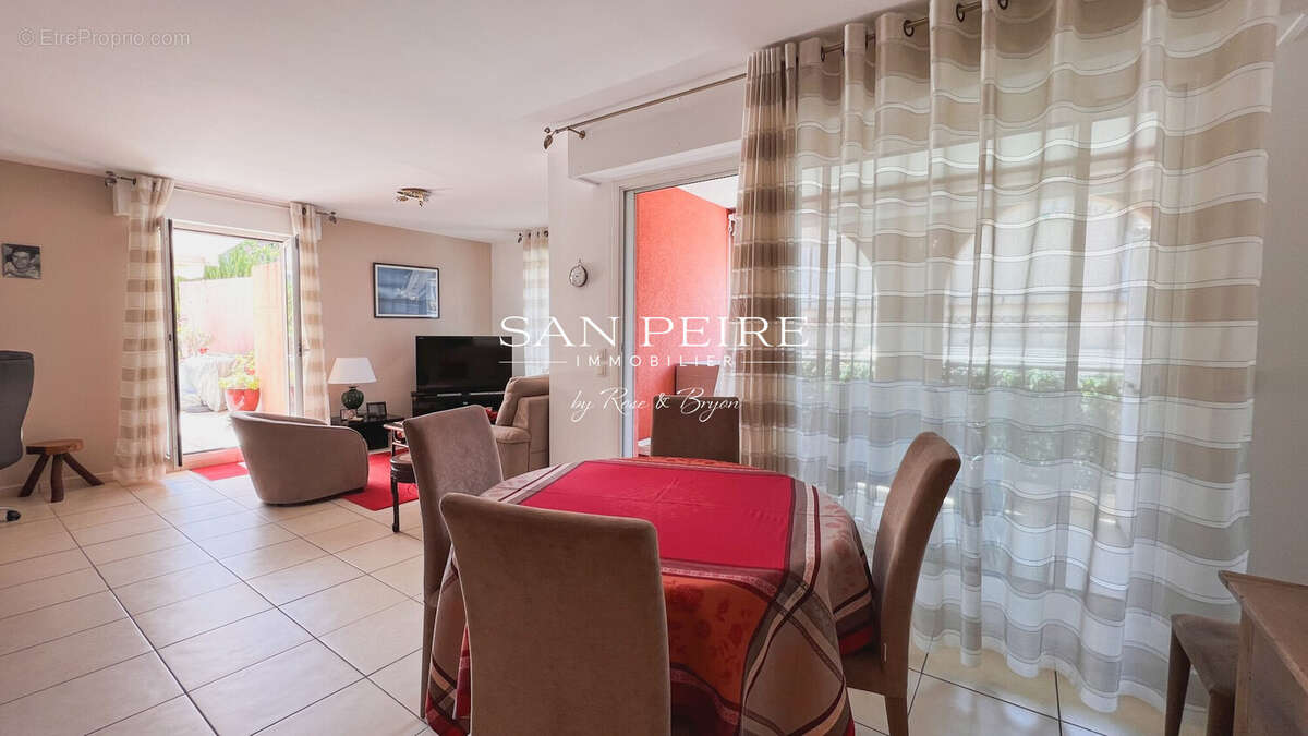 Appartement à LES ISSAMBRES