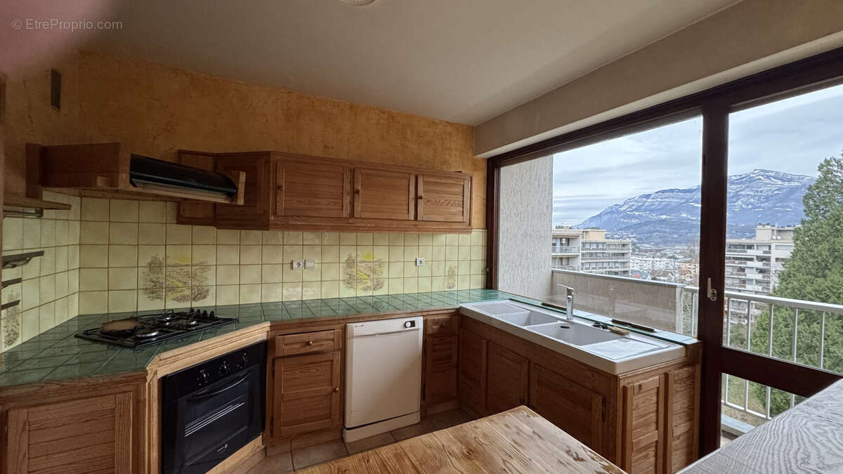 Appartement à JACOB-BELLECOMBETTE
