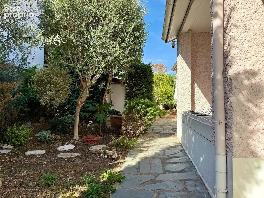 Un pavillon - secteur très recherché de l'alliance et 5 min à pied de la basoche - photo 20