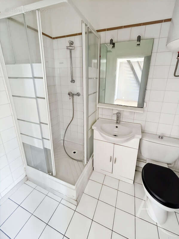 Appartement à SAINTE-GENEVIEVE-DES-BOIS