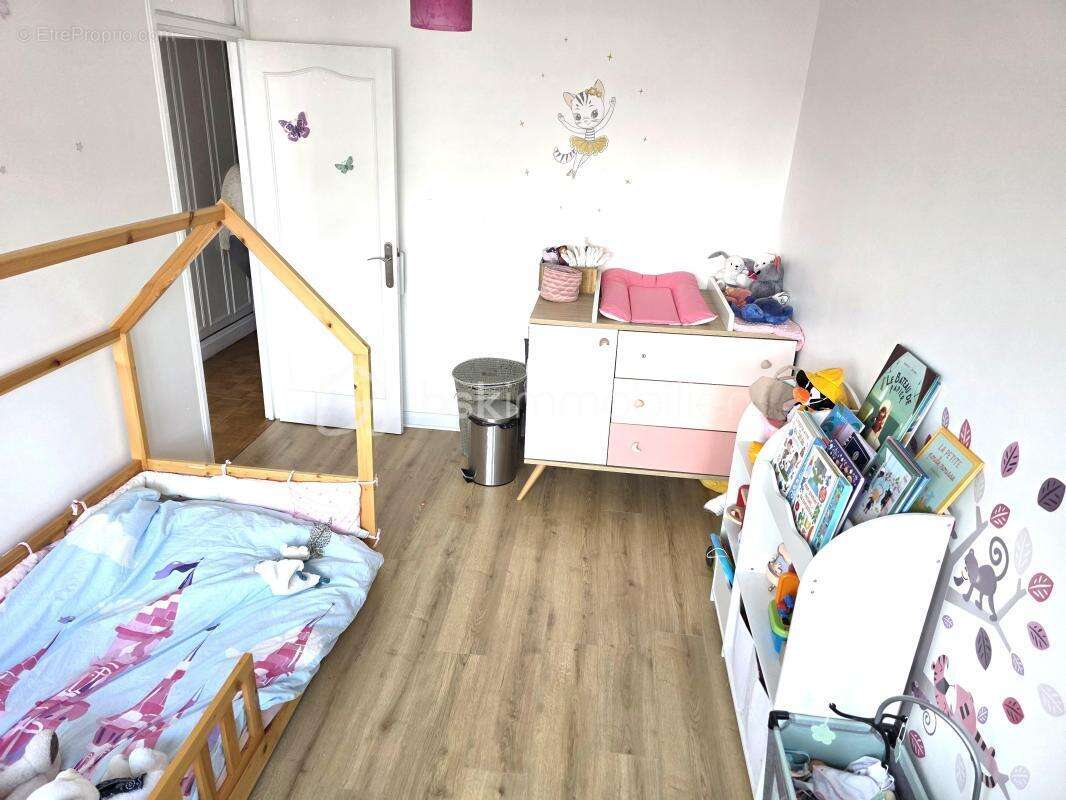 Nouveauté Secteur Mairie - Charmant Appartement de 3 pièces de 68 m² avec balcon au 6e étage sur 8 - photo 14