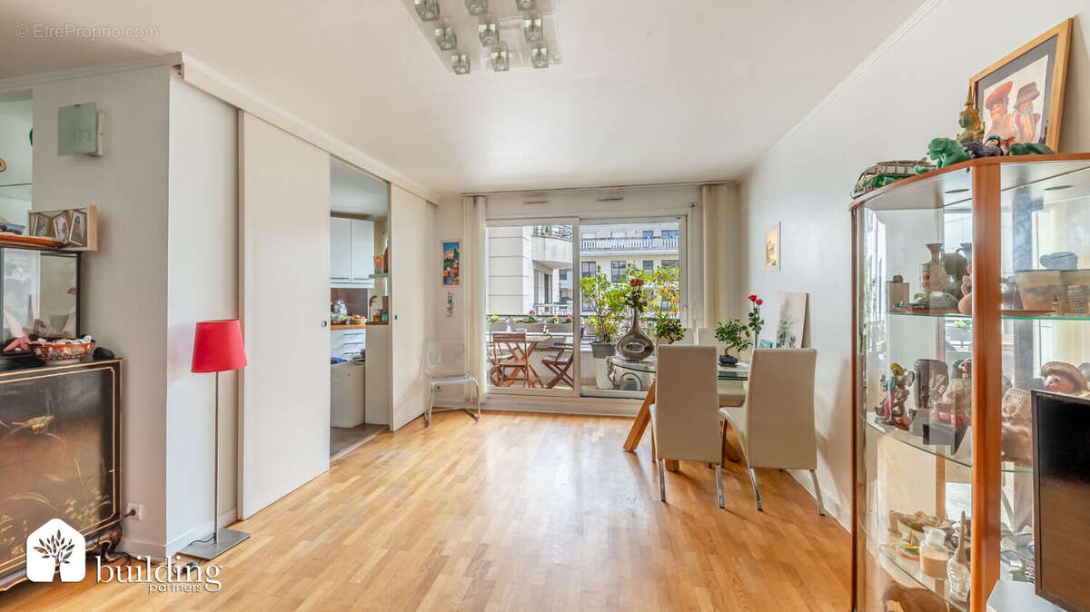 Appartement à LEVALLOIS-PERRET