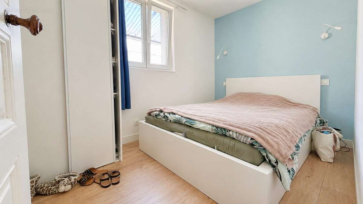 Maison 100 m² à Maisons-Alfort  - photo 5