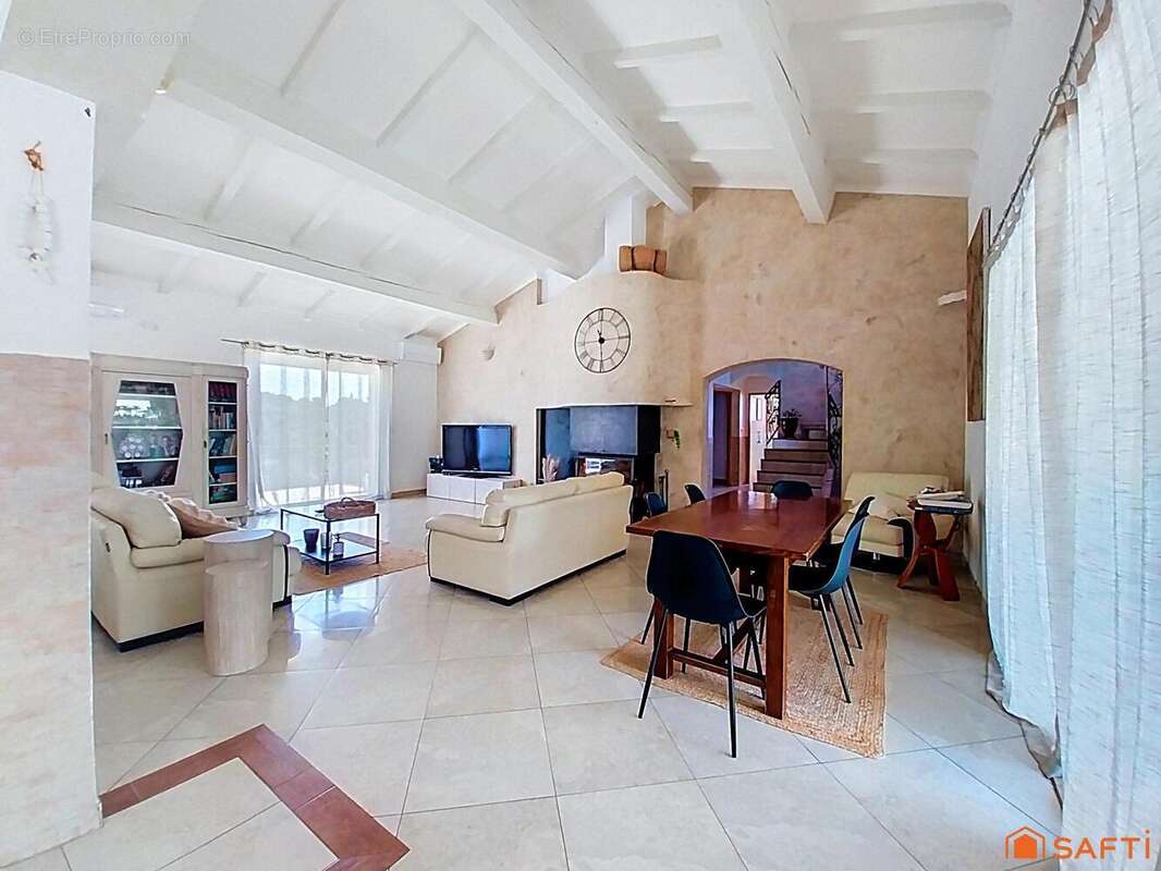 Photo 3 - Maison à NIMES
