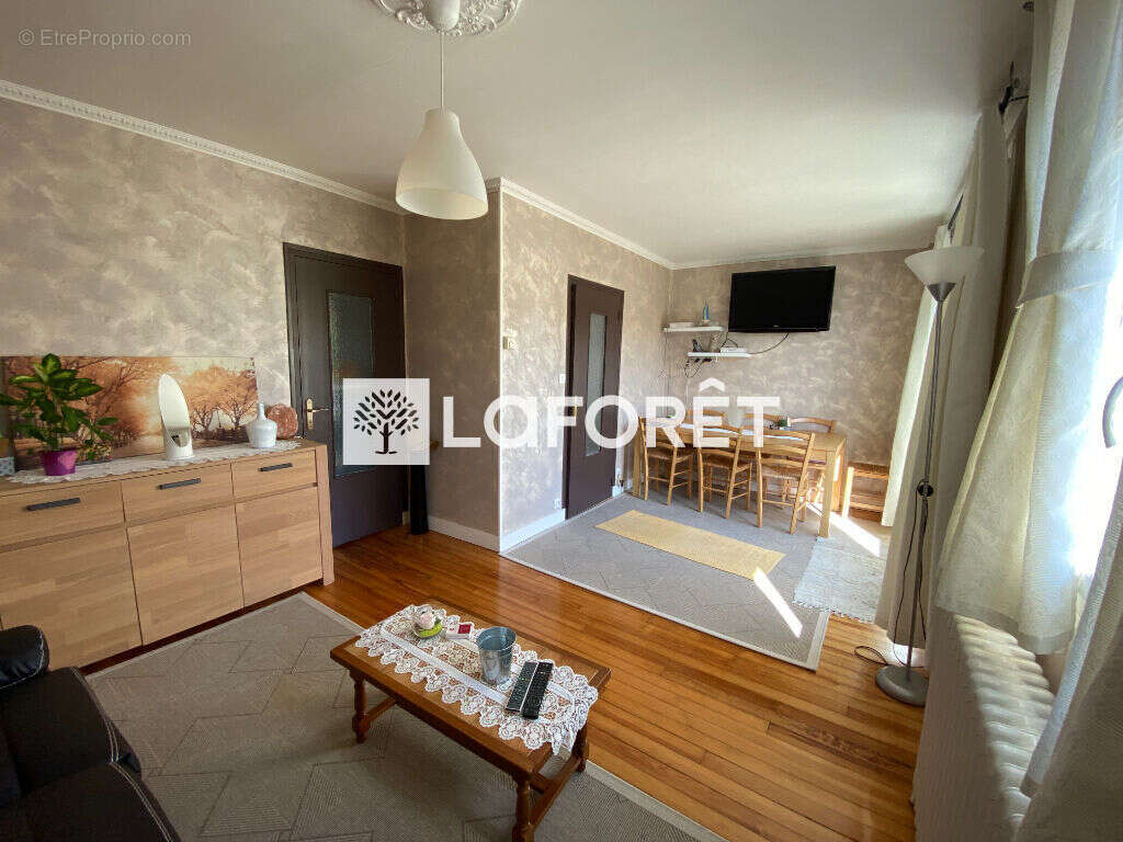 Maison à MANTES-LA-VILLE