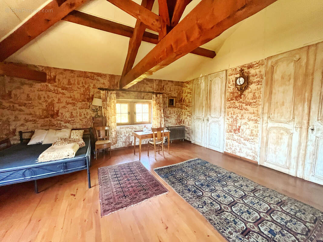 Maison à MORANCE