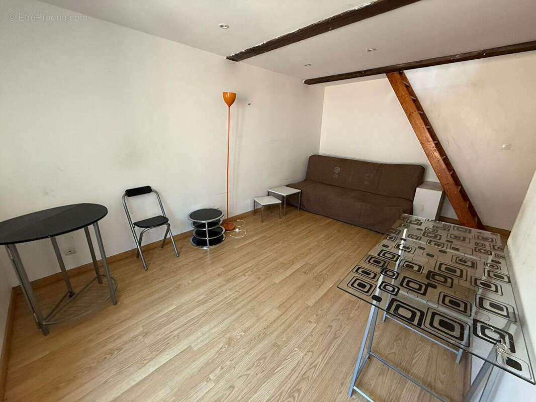 Appartement à TOURNON-SUR-RHONE